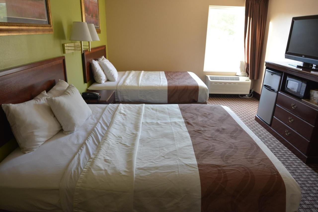 Jameson Inn&Suites Hazelhurst Hazlehurst Exterior foto